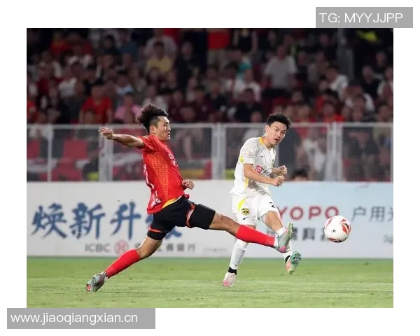 中甲联赛精彩瞬间姆本扎单刀破门助辽宁铁人领先对手