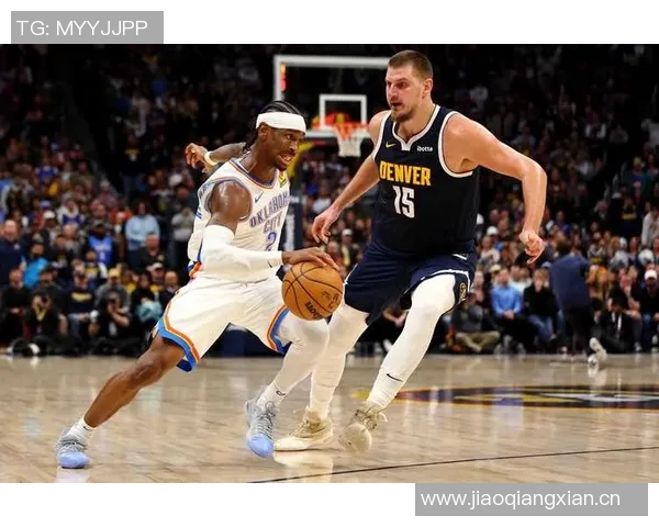 约基奇化身魔术师亚历山大与杨在费城的精彩对决