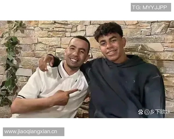 亚马尔父亲自述年轻时艰辛生活为家庭努力捡纸皮卖钱的故事