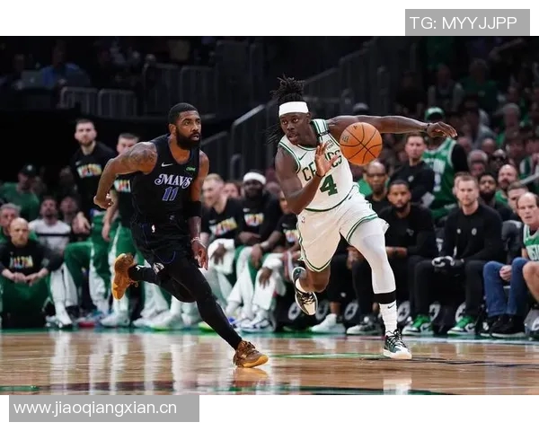 霍华德称赞拉希德华莱士与鲨鱼技术高超并称帕金斯防守能力出众