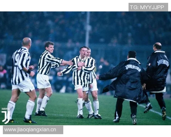 巴特回忆9899赛季逆转尤文半决赛的精彩时刻让我感到无比激动 巴特回忆9899赛季逆转尤文半决赛的精彩时刻让我感到无比激动