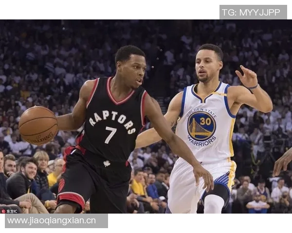 张佳玮分析卢教练全锋阵策略如何在勇士对决中逆转局势