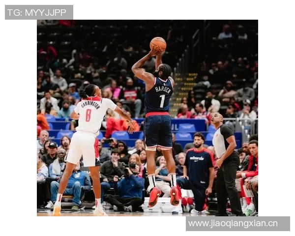 进攻火力全开三球首节10分钟狂砍15分3板展现绝佳状态