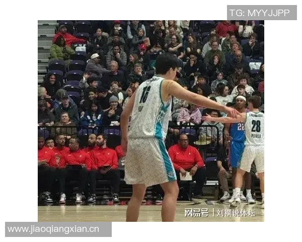 混音主帅赞瀚森与球队默契提升共同打球让彼此更加舒适 混音主帅赞瀚森与球队默契提升共同打球让彼此更加舒适